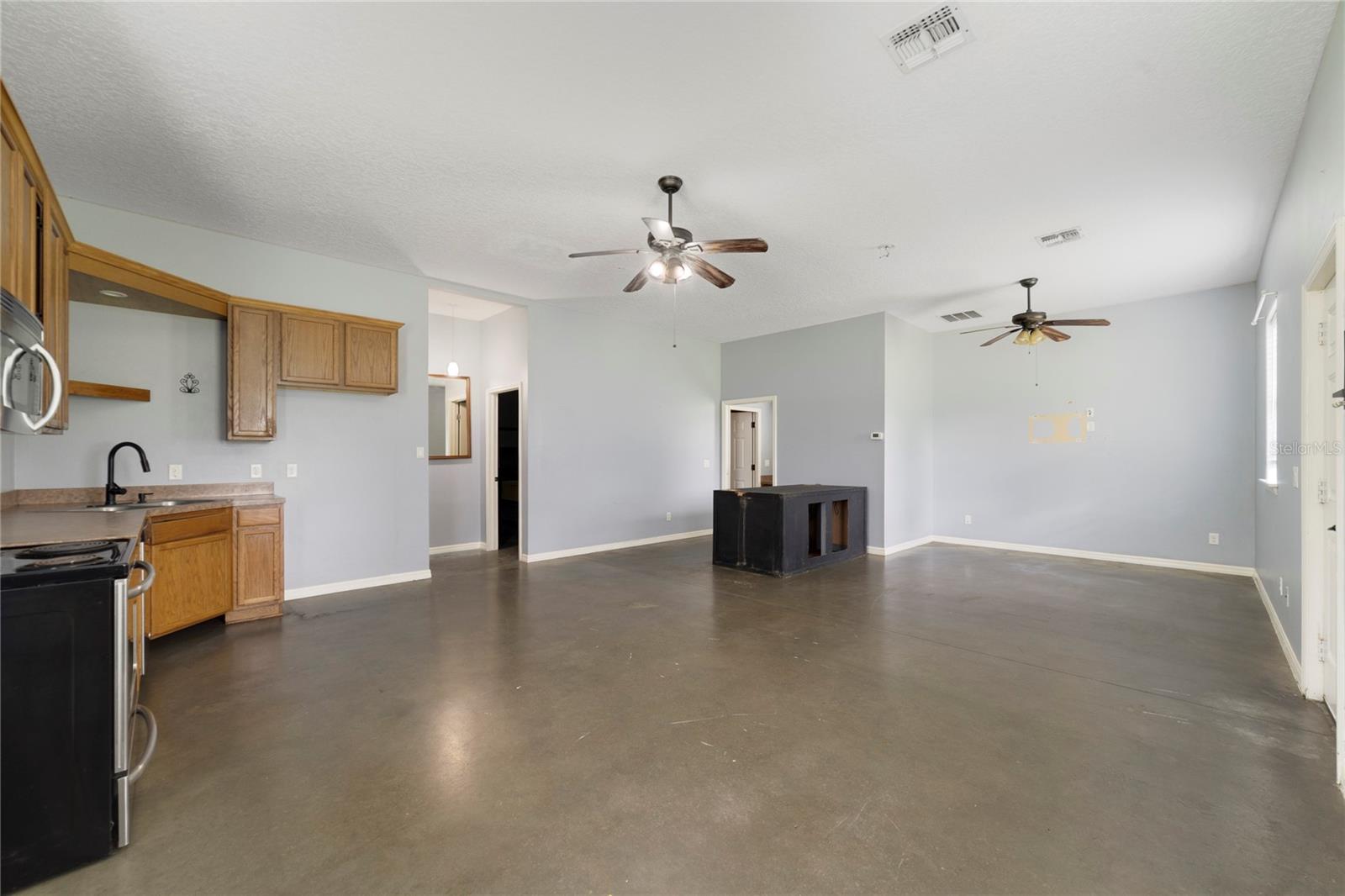 2700 Zuni Rd Property Photo 32