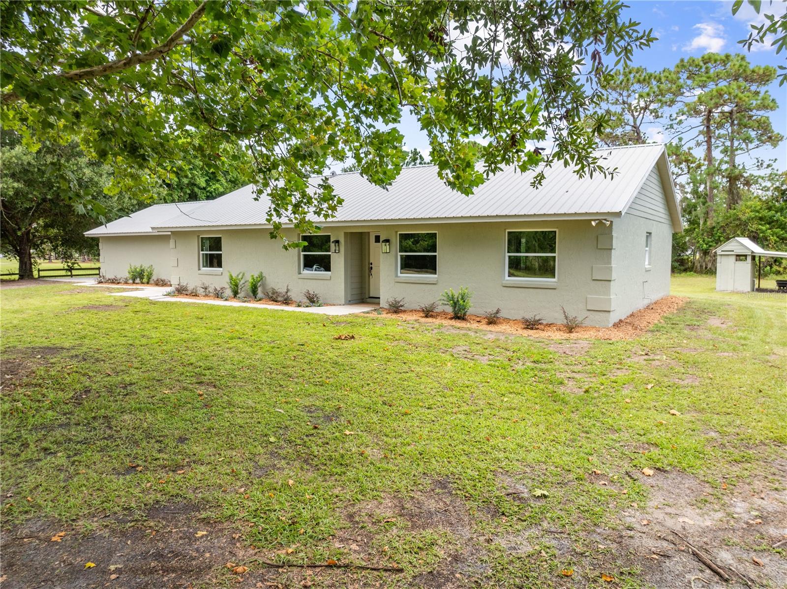 4279 HENRY J AVE Property Photo 1