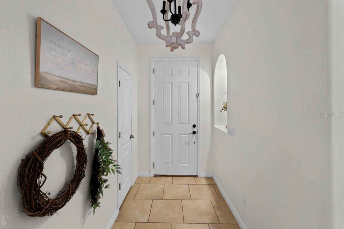 2281 Tradewinds Property Photo 10