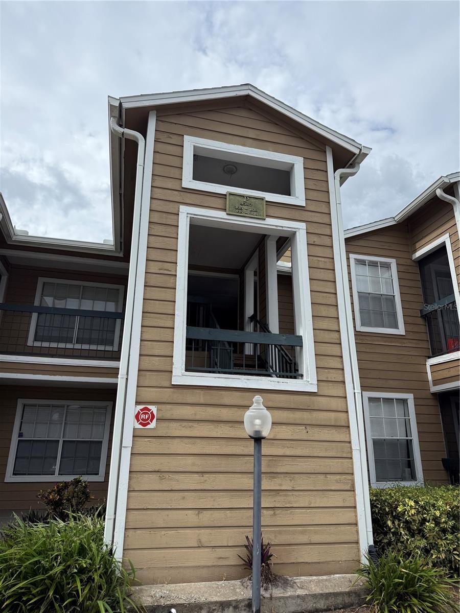 4367 THORNBRIAR LN #P208 Property Photo 1