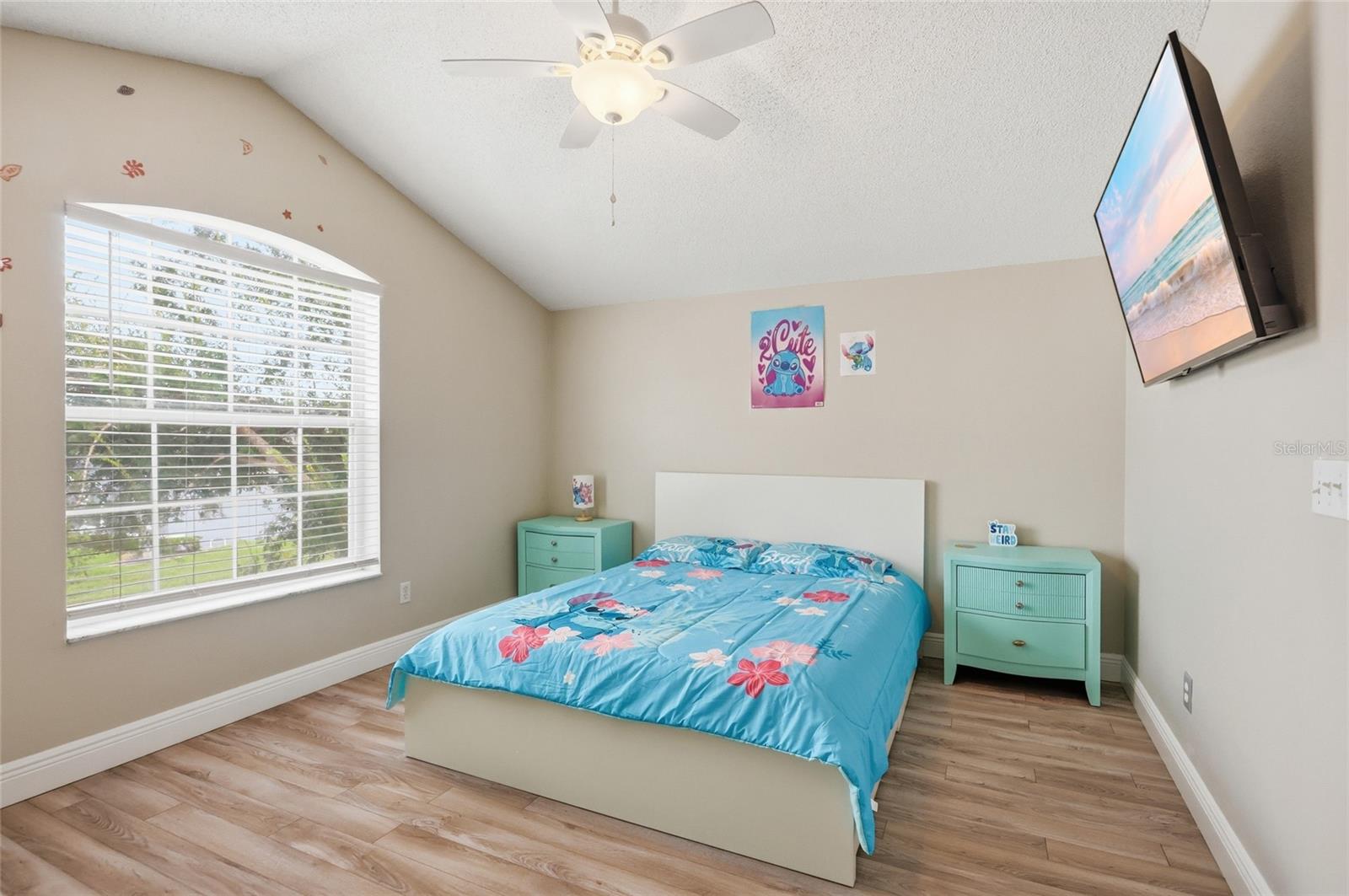 340 Ballyshannon Dr Property Photo 32