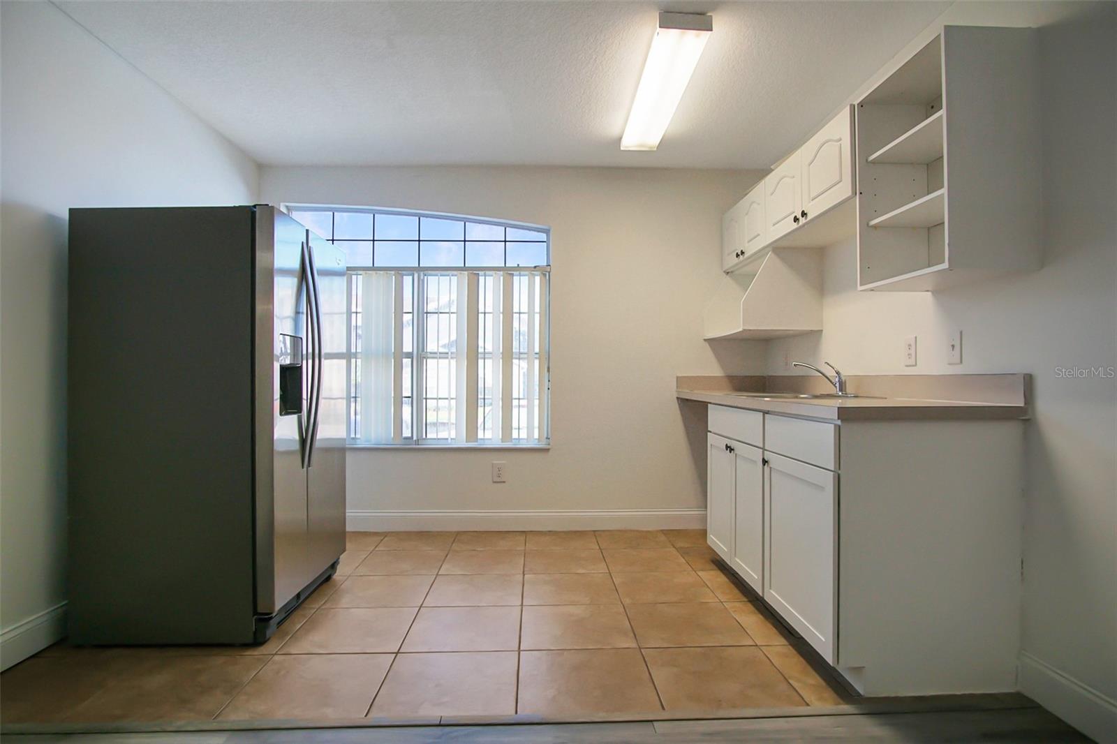 526 Caribbean Dr Property Photo 2