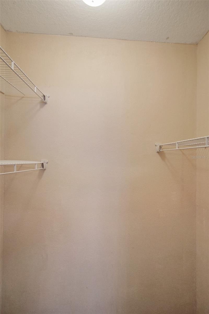 526 Caribbean Dr Property Photo 7