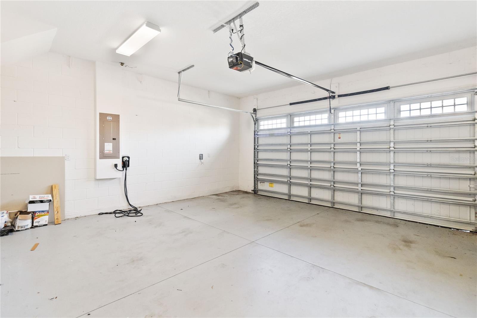 2709 Greenlands St Property Photo 29