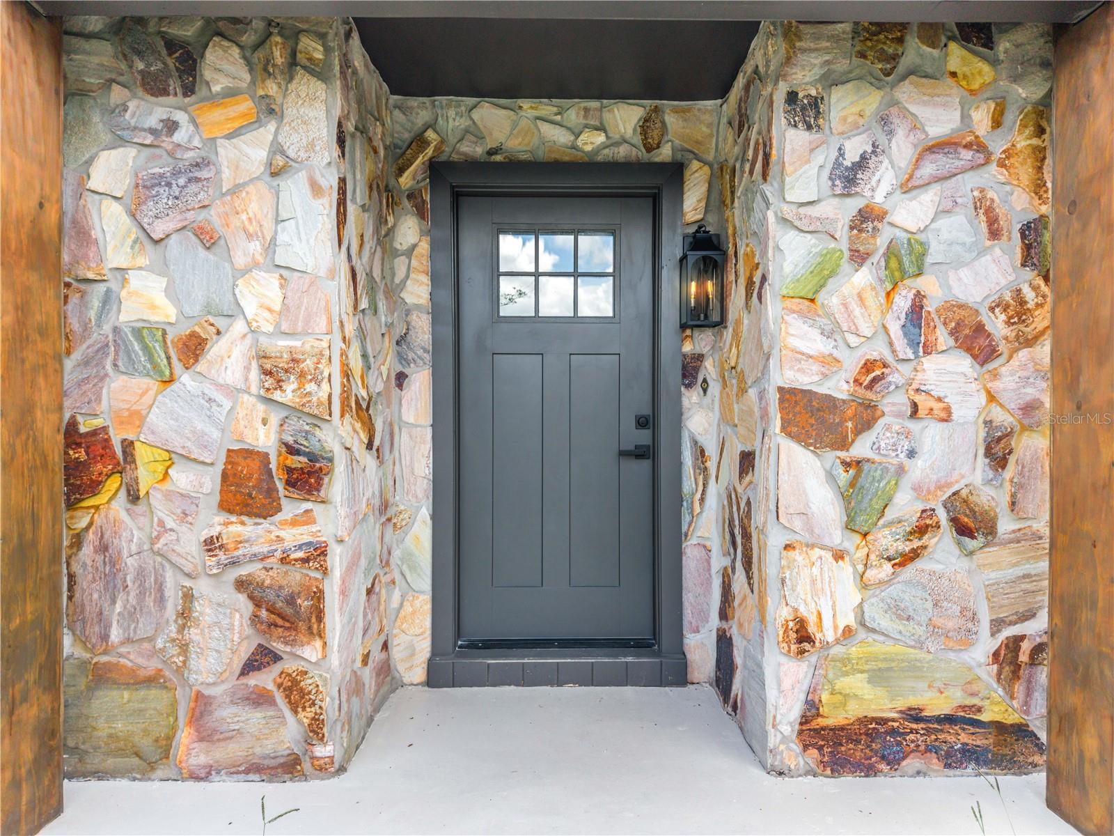 8624 Baylor Cir Property Photo 7