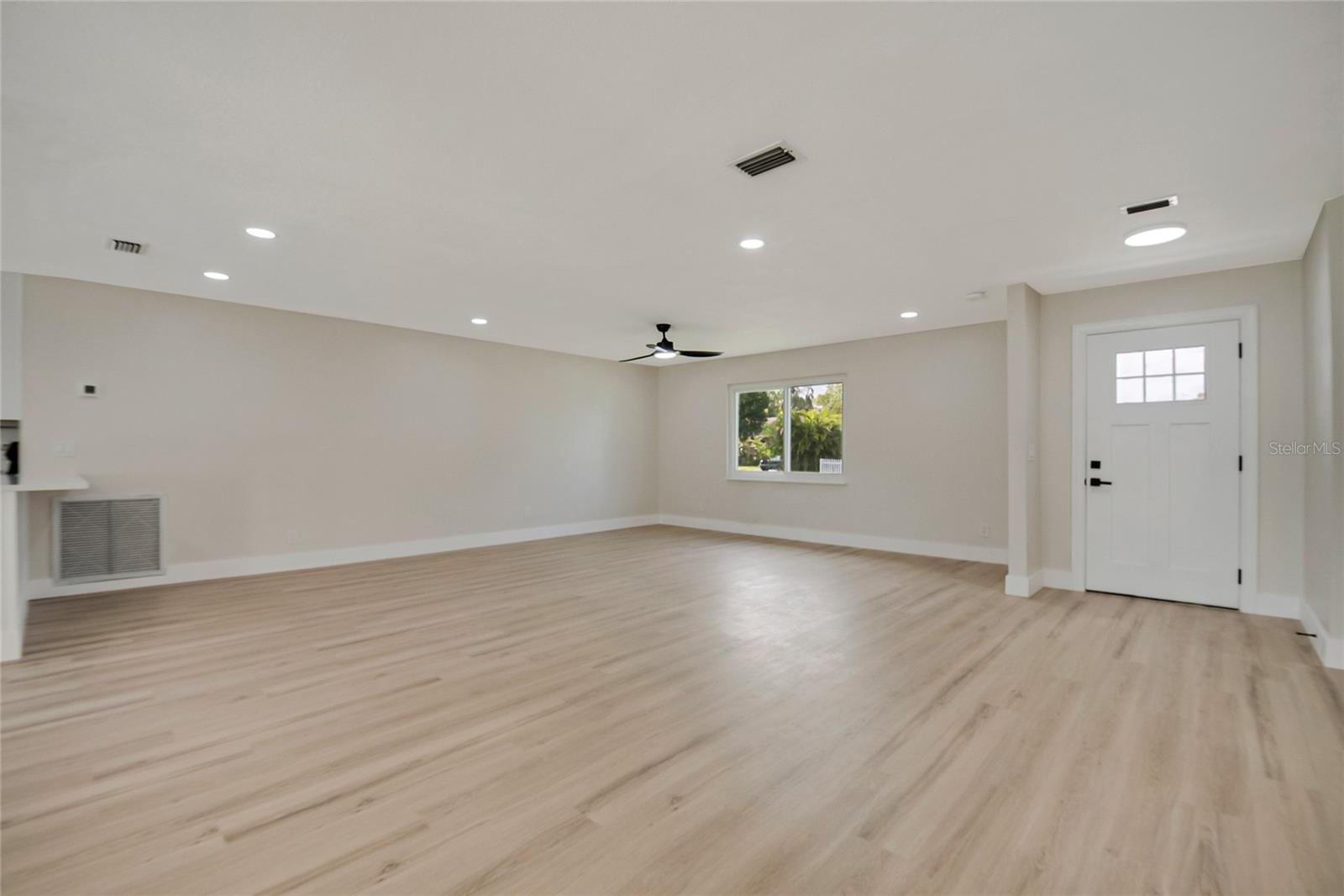 8624 Baylor Cir Property Photo 10