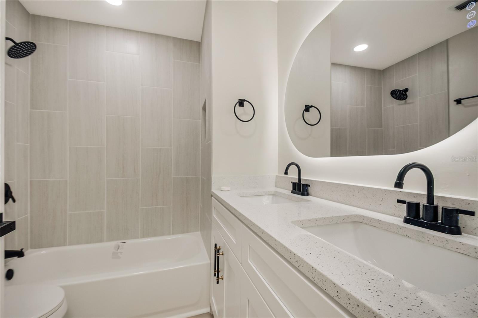 8624 Baylor Cir Property Photo 35