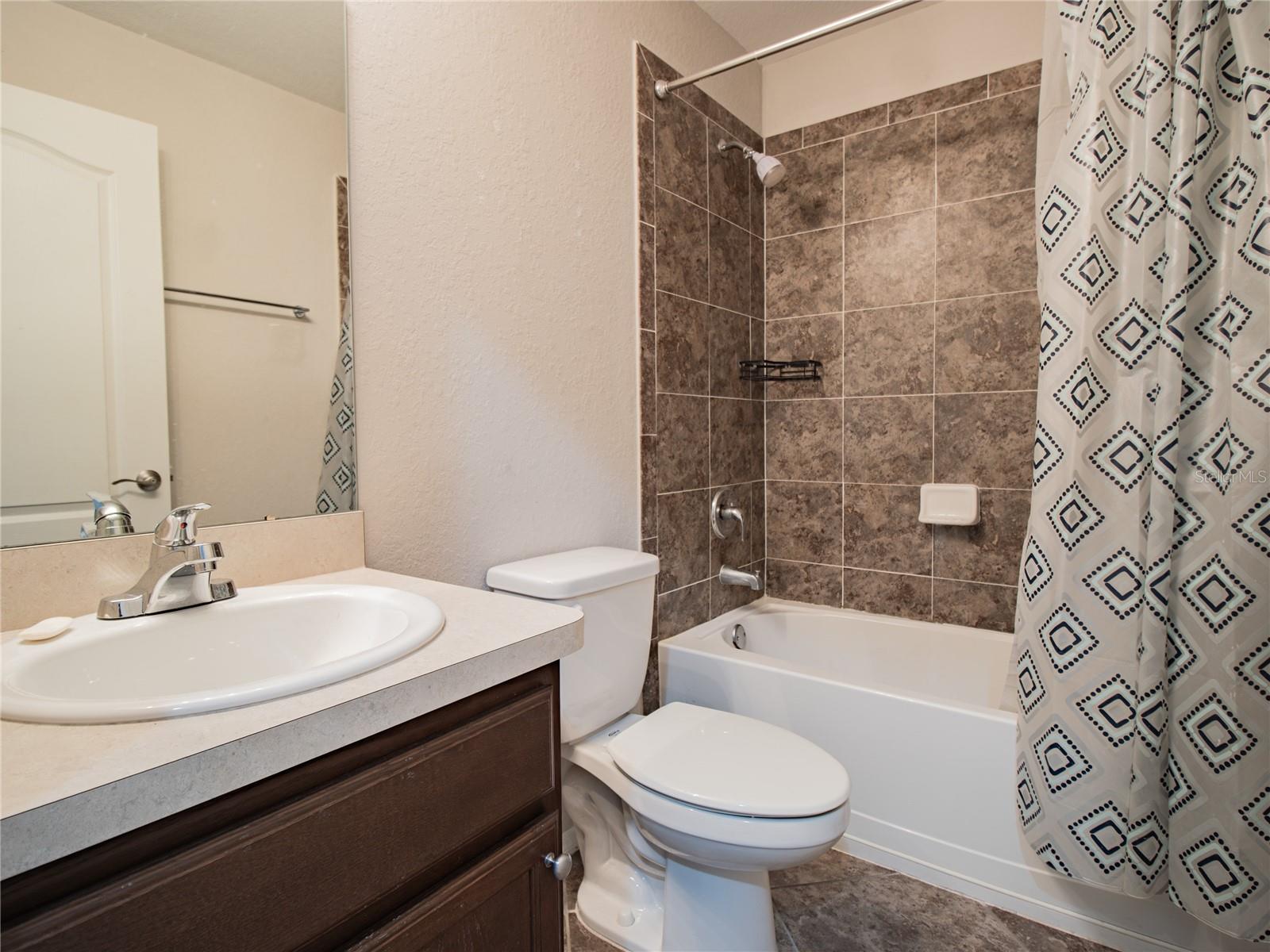 2628 Sunset Cir Property Photo 21