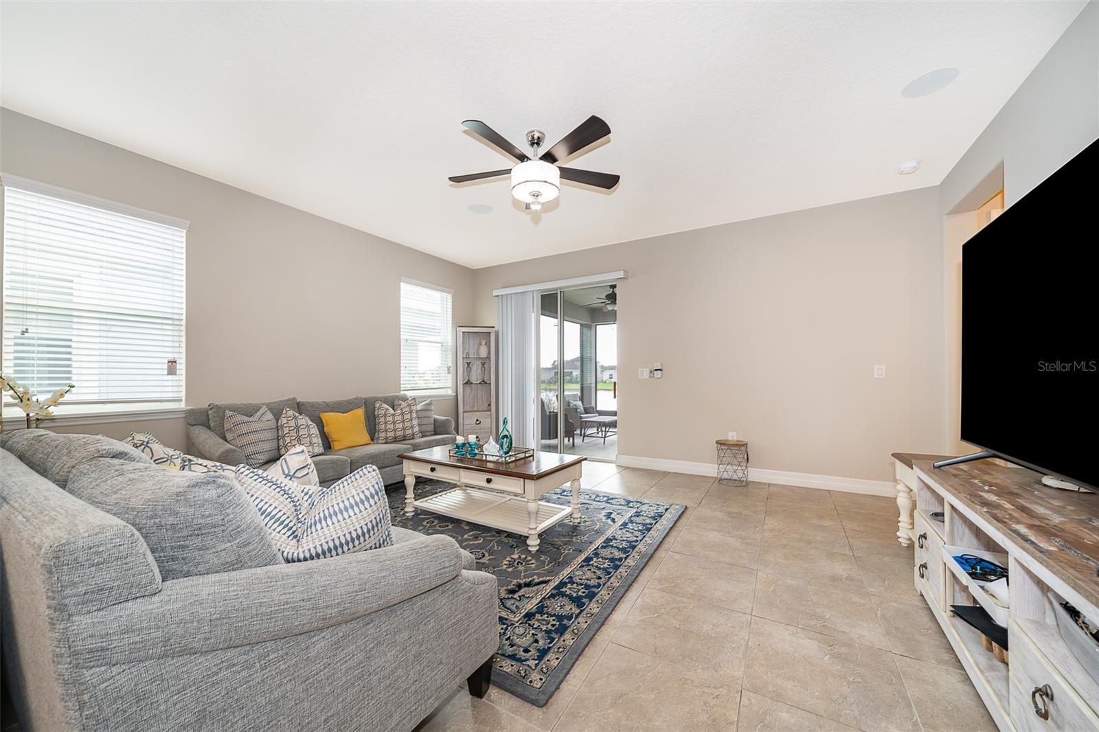 3026 Jardin St Property Photo 18