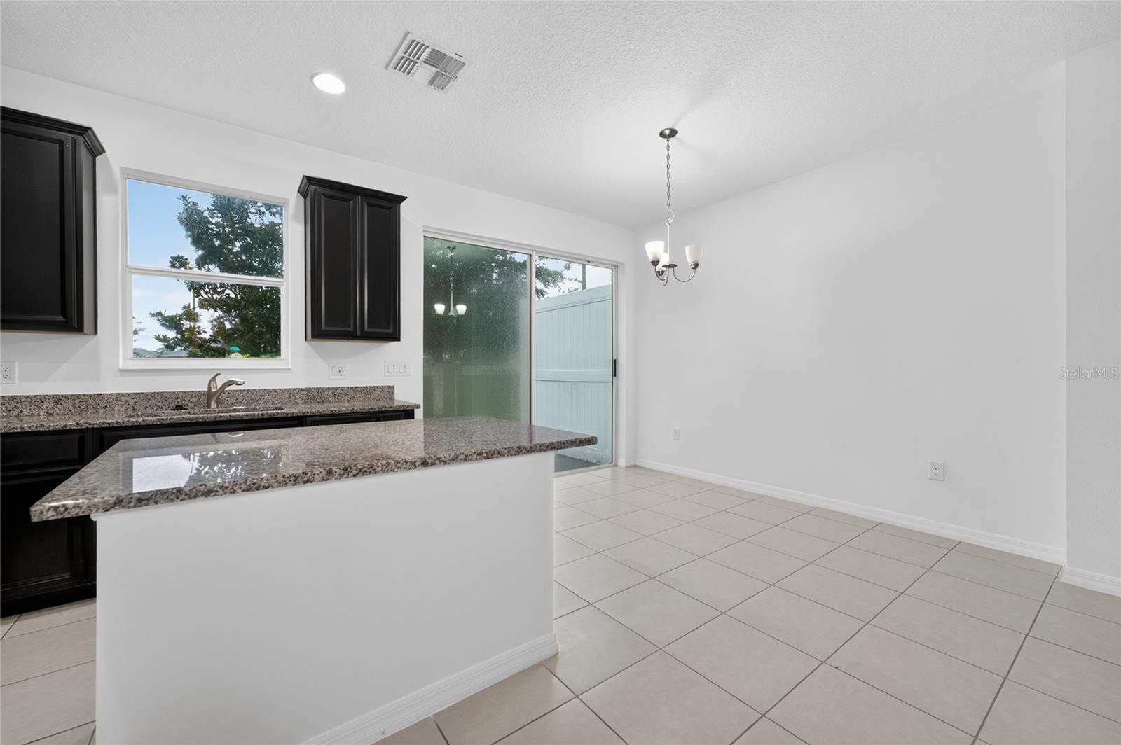 2342 Sedge Grass Way Property Photo 12