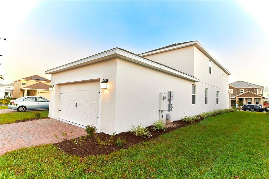 12027 Grammar Ln Property Photo 2