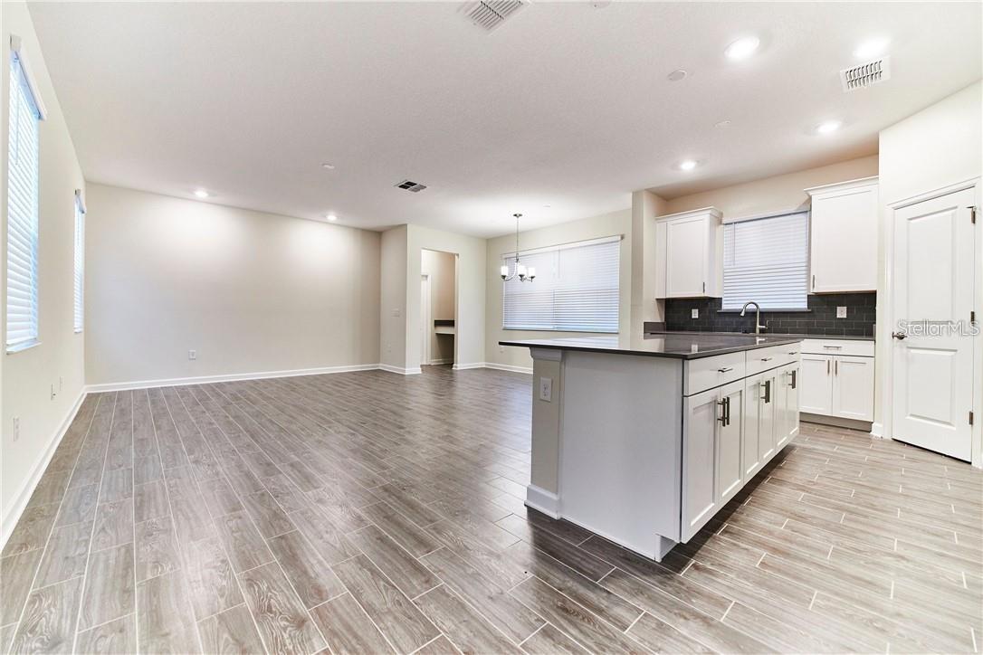 12027 Grammar Ln Property Photo 3