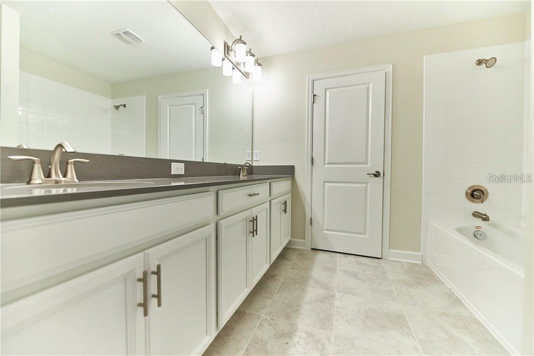 12027 Grammar Ln Property Photo 18