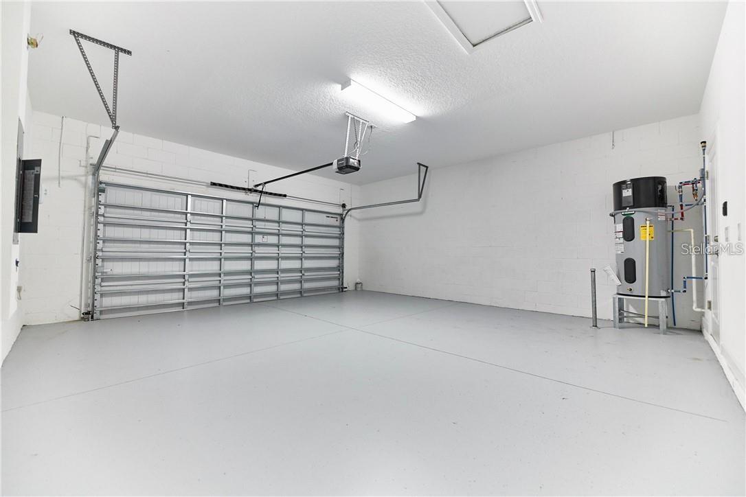 12027 Grammar Ln Property Photo 24