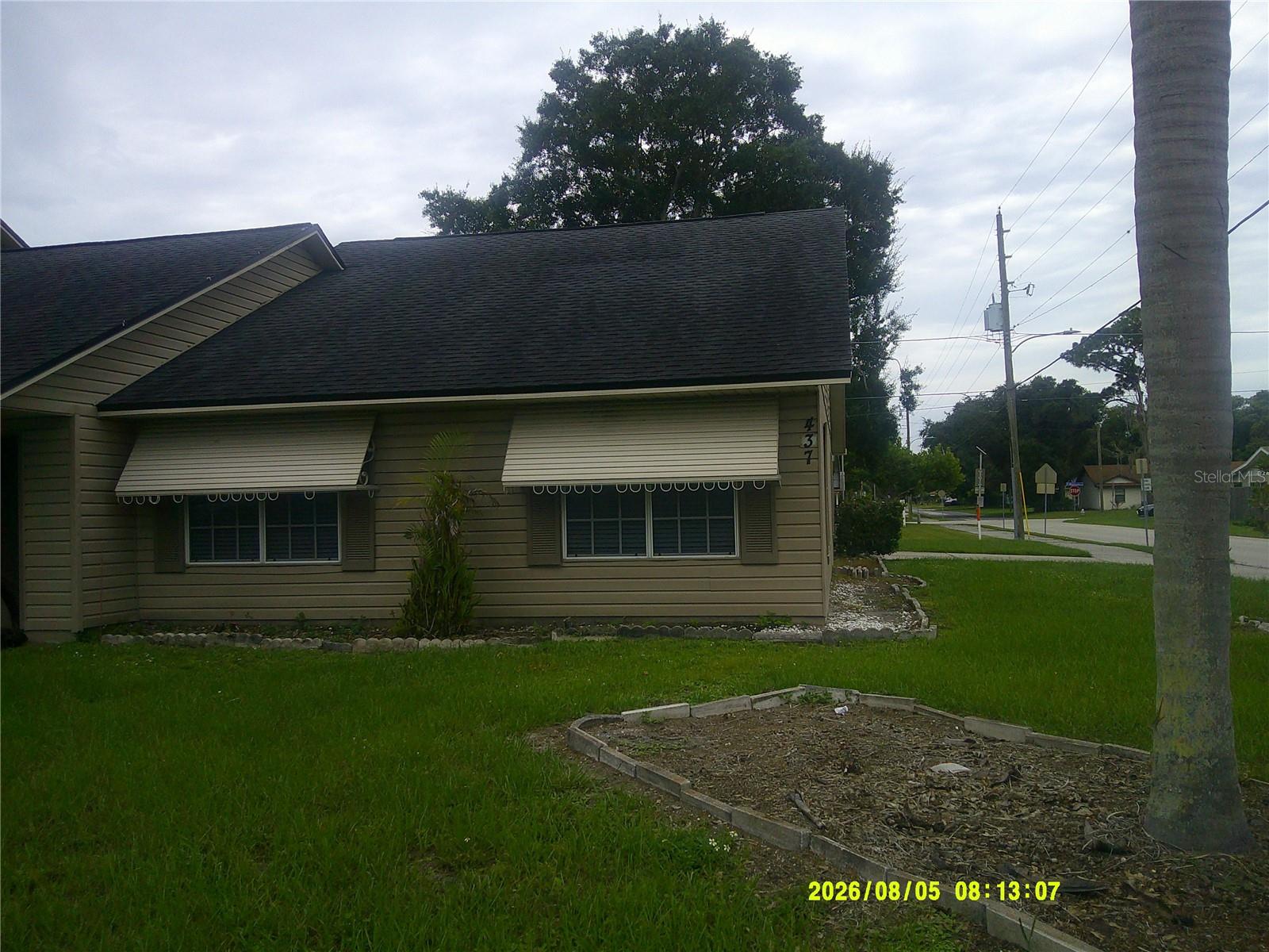 437 Columbia Ave Property Photo 1