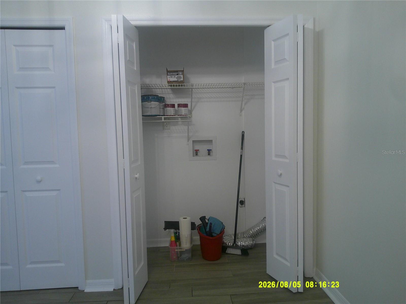 437 Columbia Ave Property Photo 11