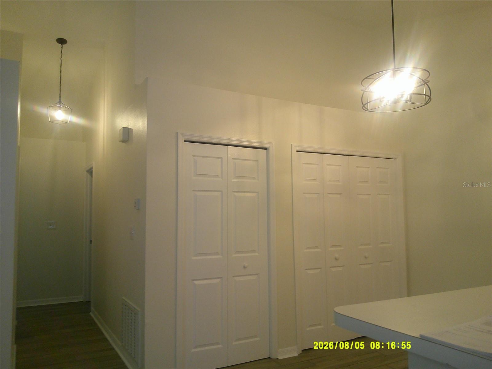 437 Columbia Ave Property Photo 13