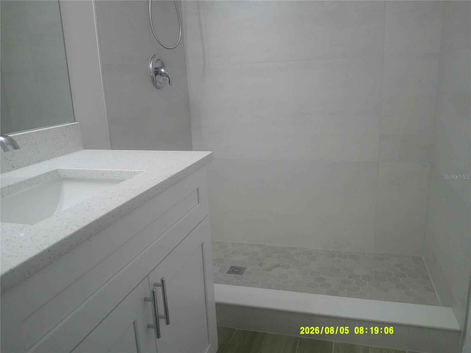 437 Columbia Ave Property Photo 25