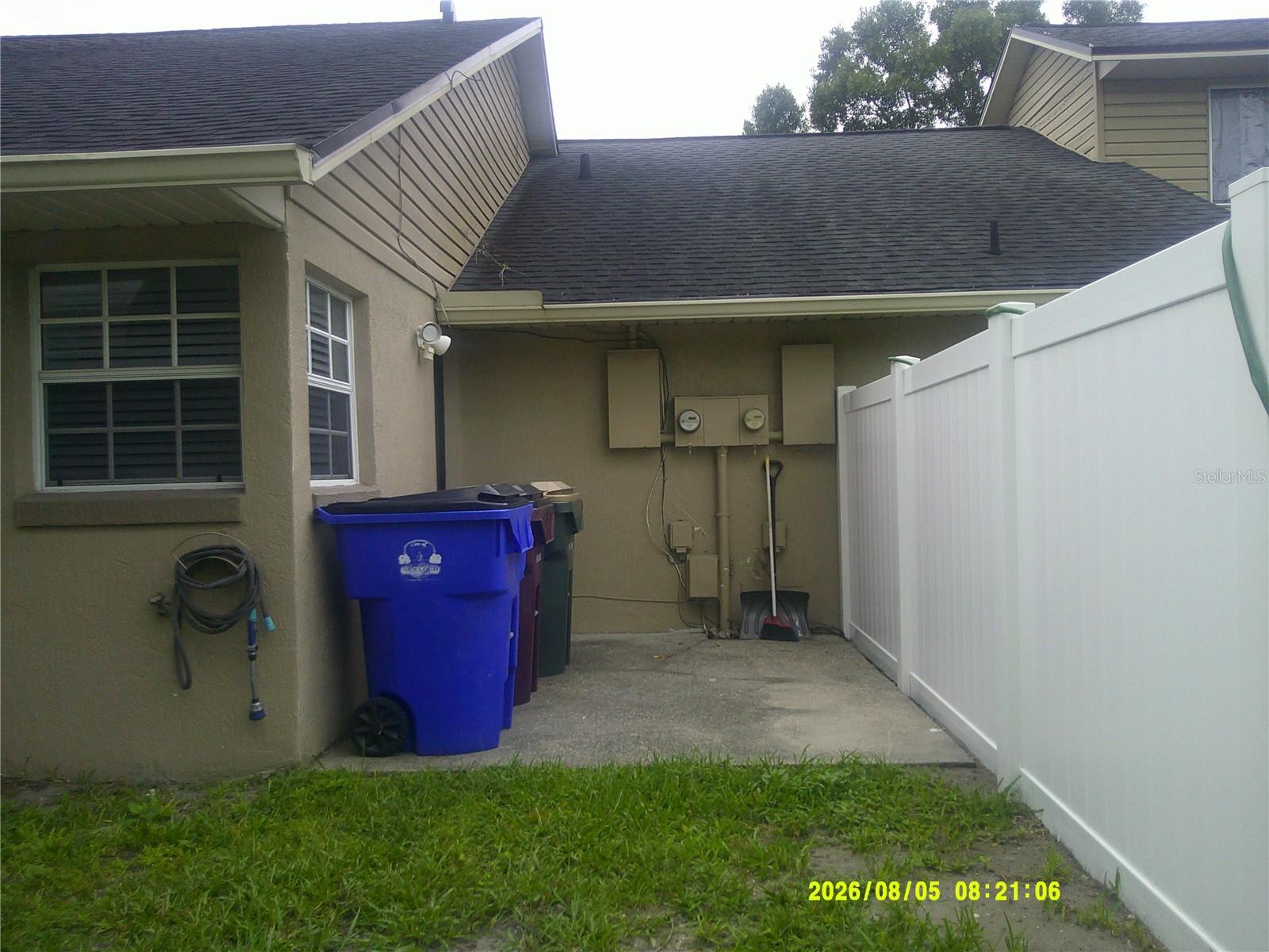 437 Columbia Ave Property Photo 28