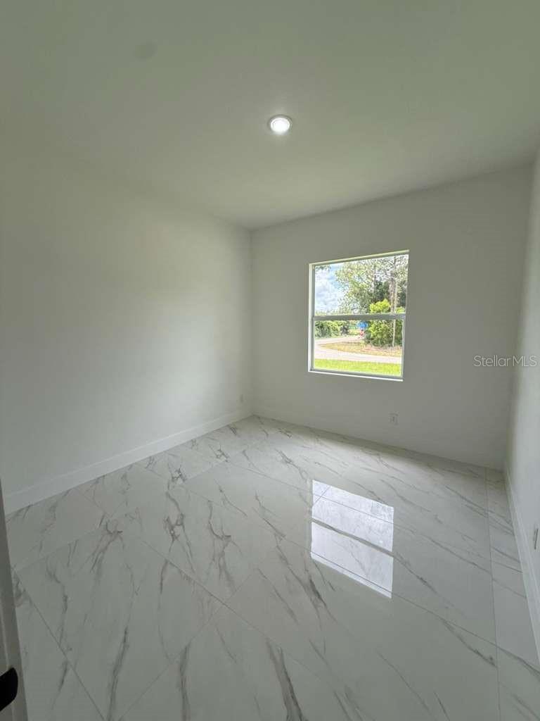 723 Epps Brown St E Property Photo 19