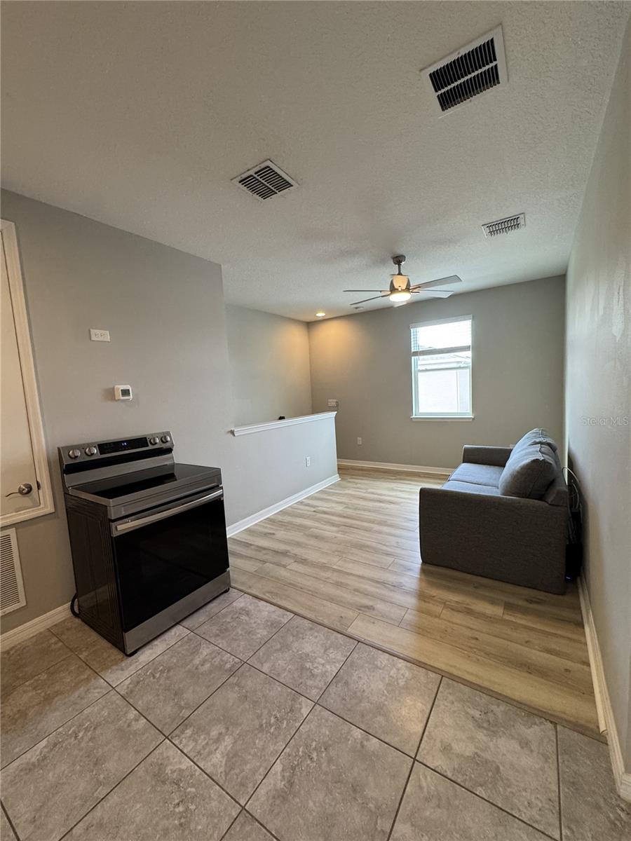16042 Micelli Dr Property Photo 8