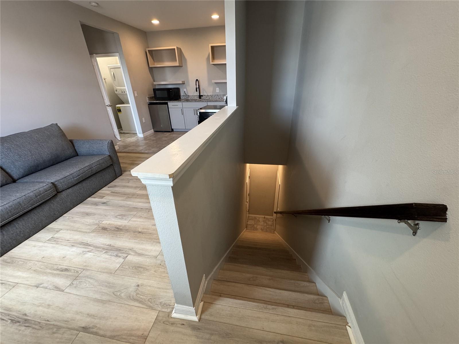 16042 Micelli Dr Property Photo 11
