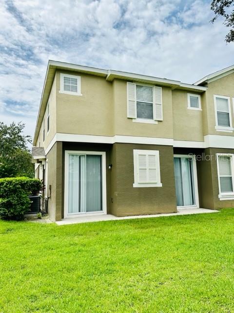 1953 Estancia Cir #c Property Photo 2