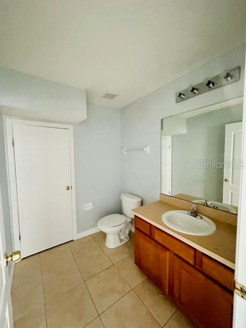 1953 Estancia Cir #c Property Photo 25