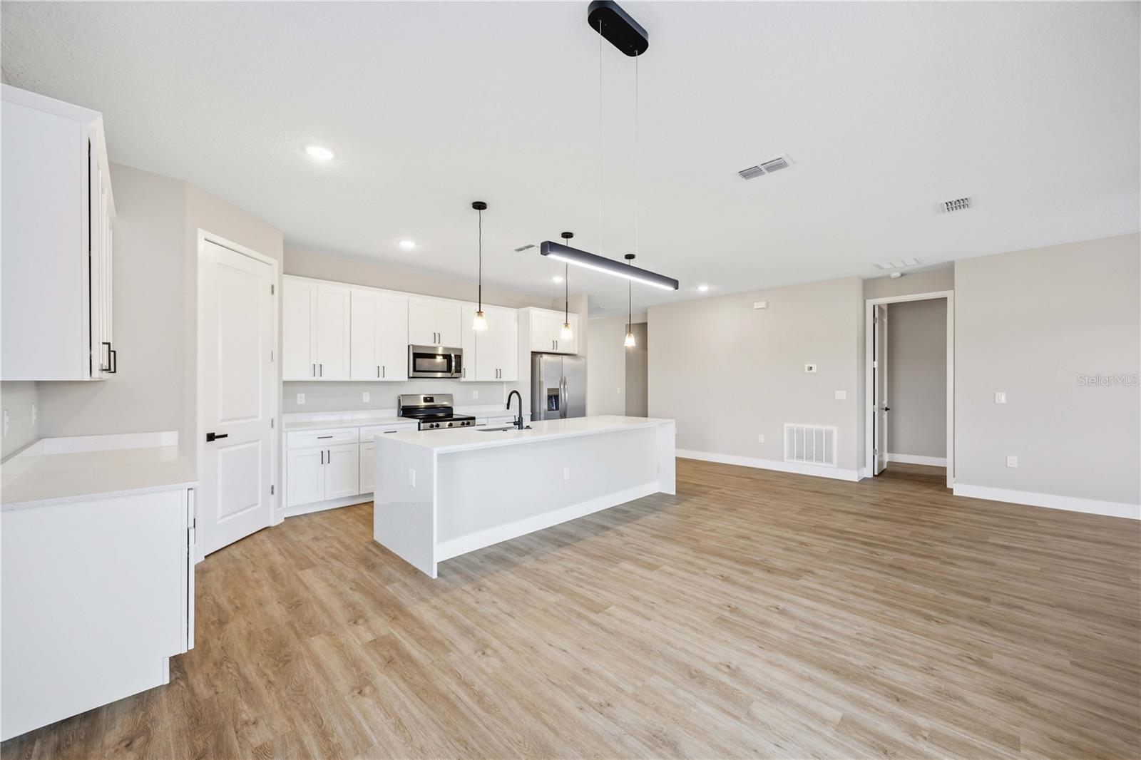 2145 River Hawk Loop Property Photo 12