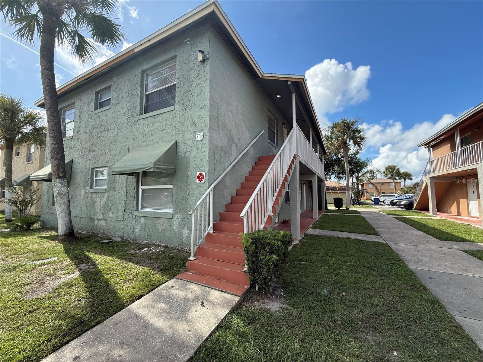708 Michigan Ct #3 Property Photo 1