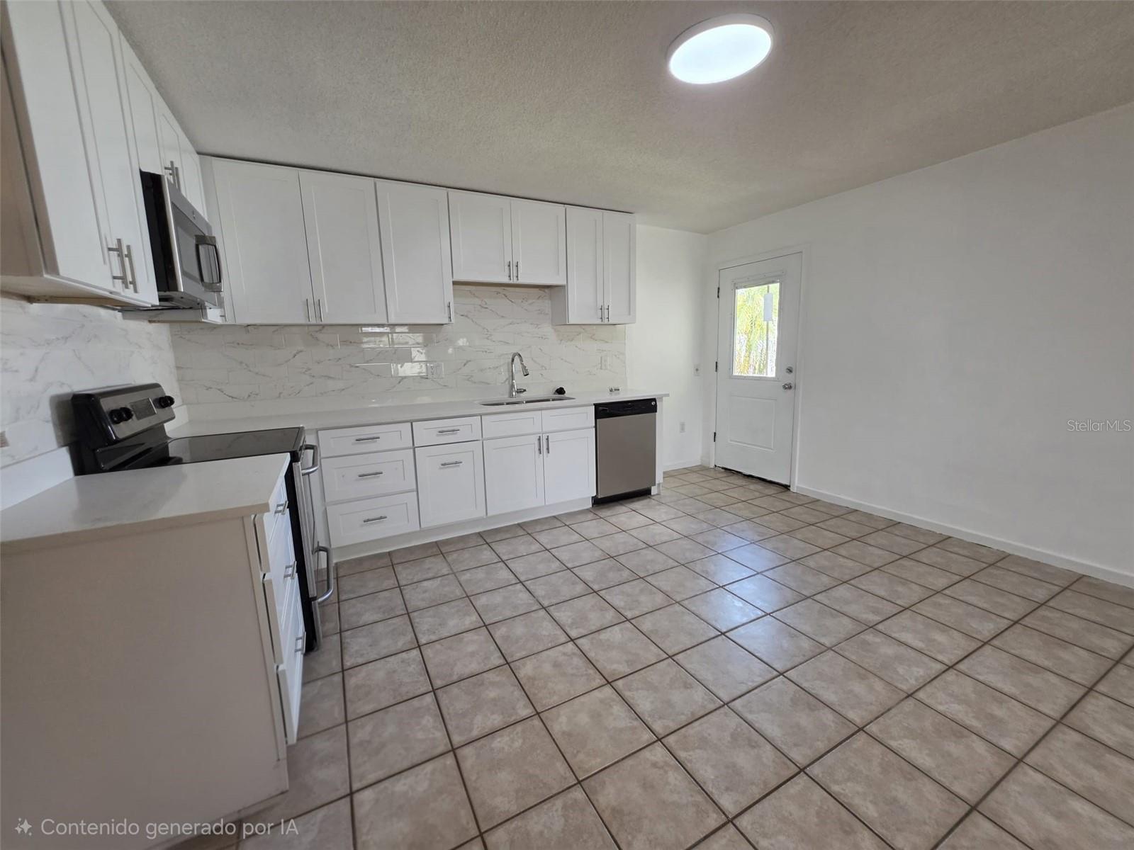 4404 Fetrow Dr Property Photo 6