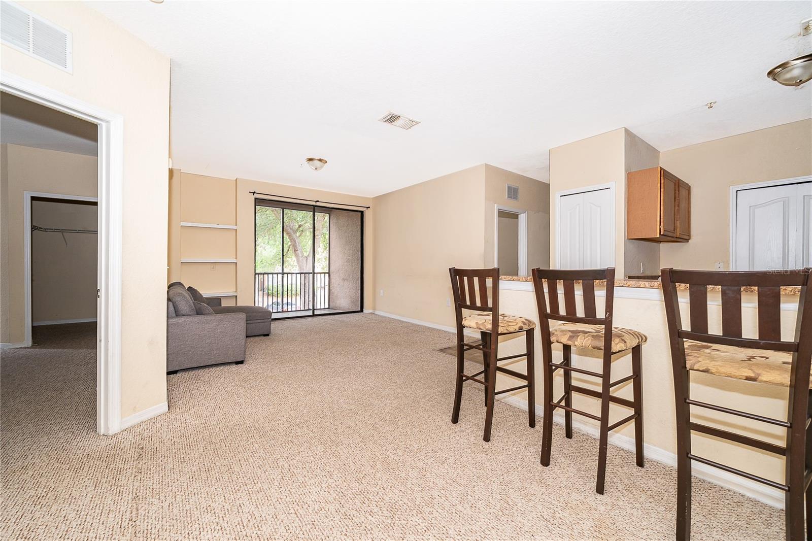 6141 Metrowest Blvd #201 Property Photo 3