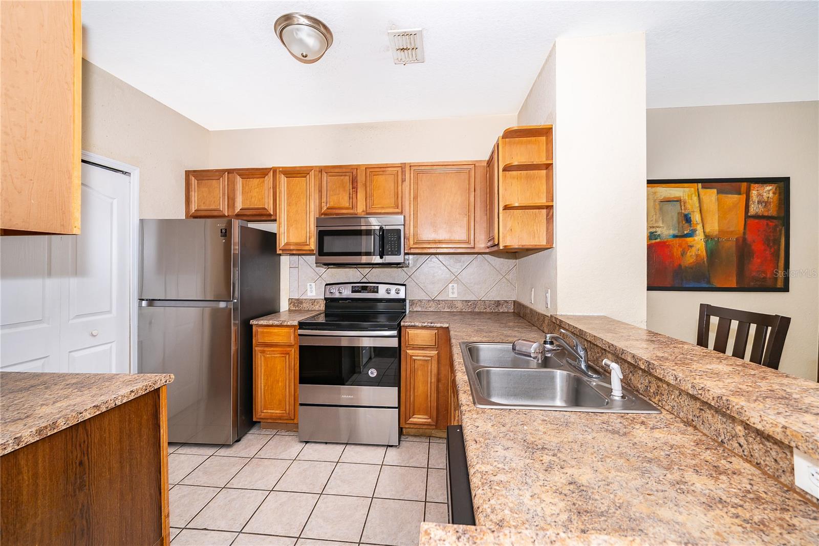 6141 Metrowest Blvd #201 Property Photo 7