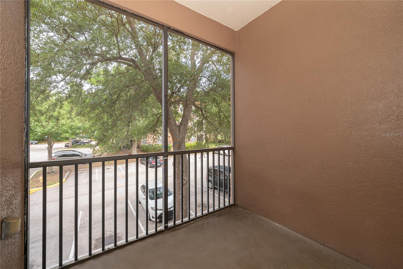 6141 Metrowest Blvd #201 Property Photo 13