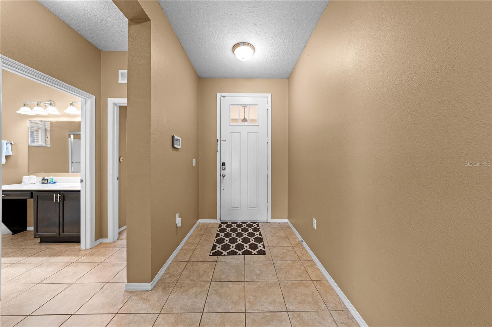 4704 Ruby Red Ln Property Photo 6