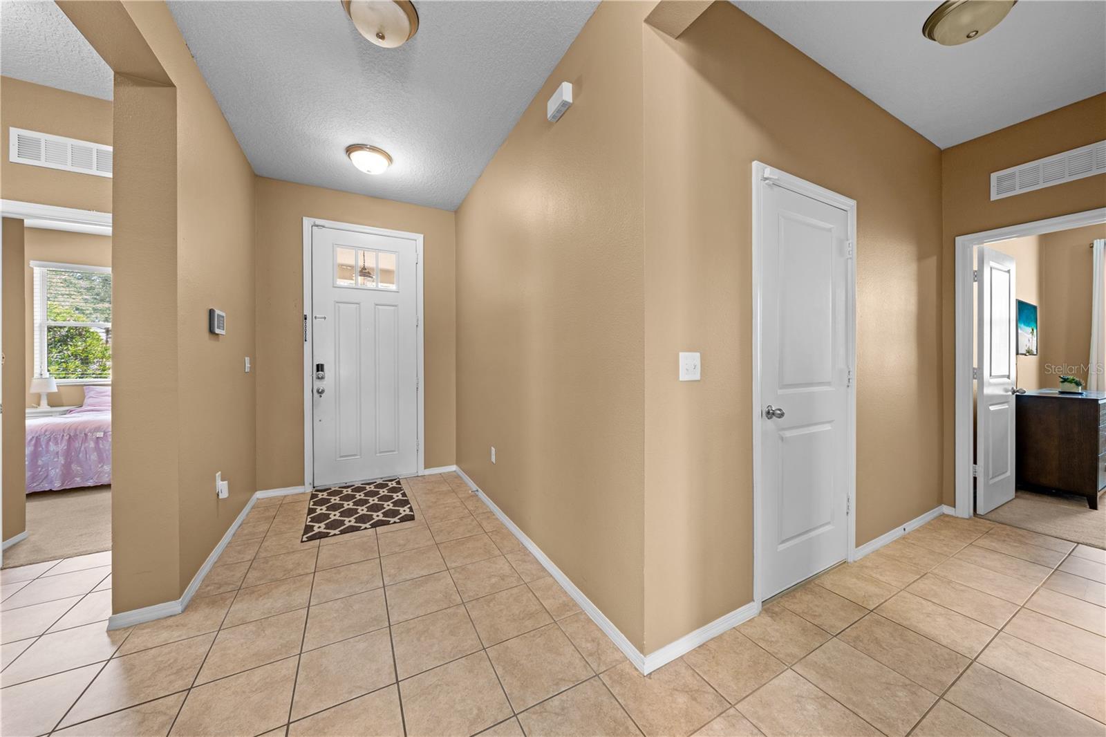 4704 Ruby Red Ln Property Photo 7