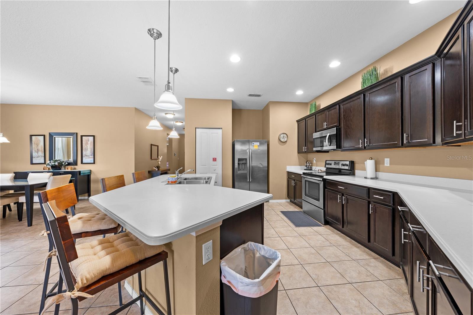 4704 Ruby Red Ln Property Photo 31