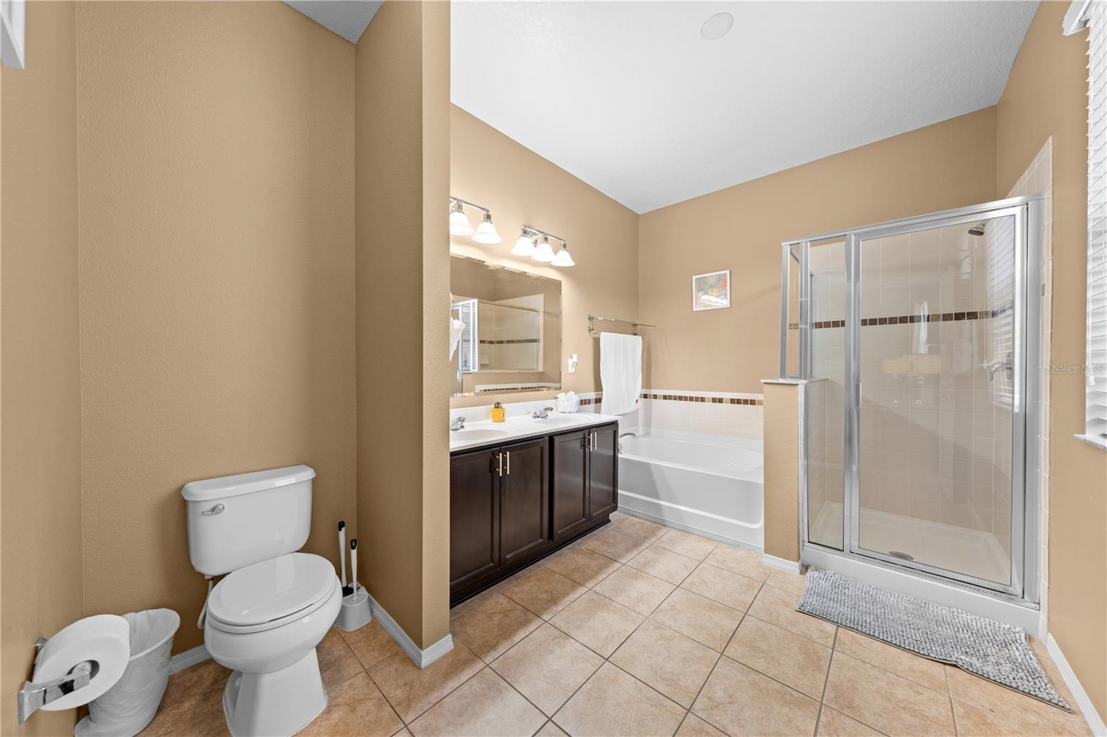 4704 Ruby Red Ln Property Photo 42