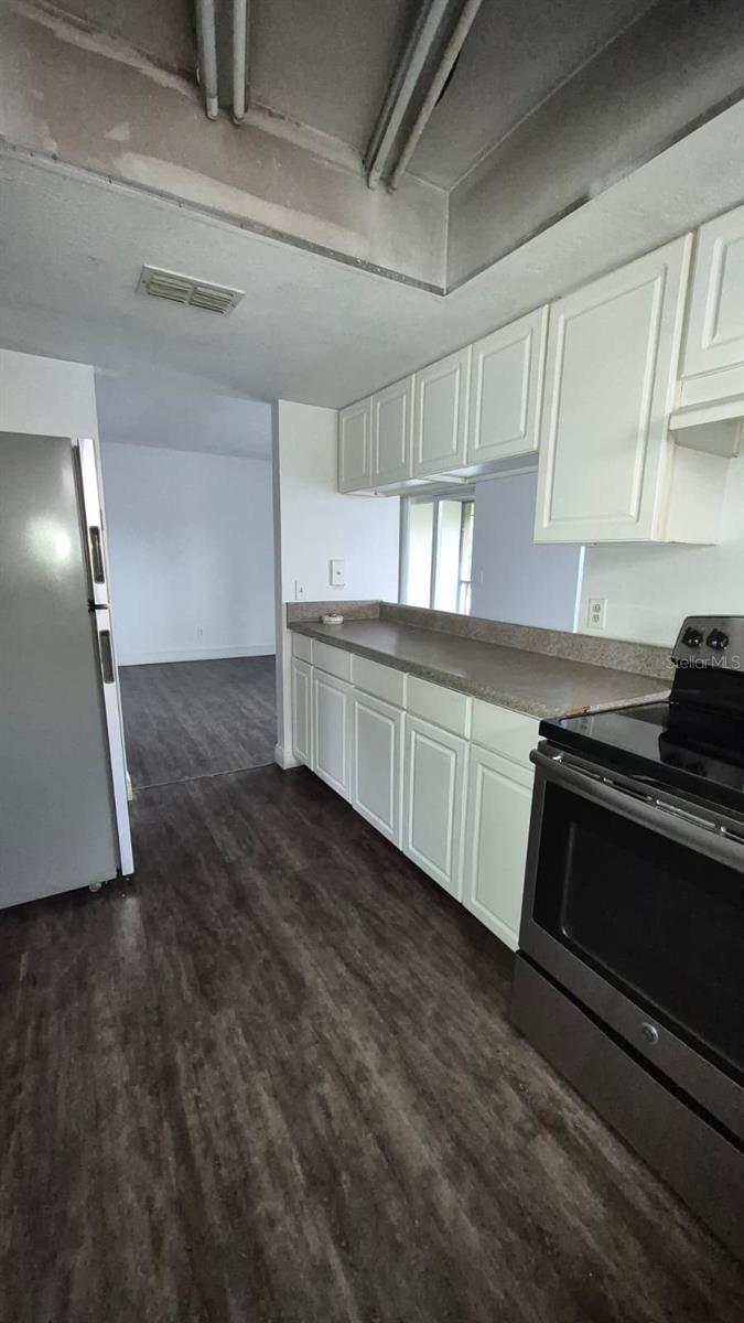 9924 Sweepstakes Ln #8 Property Photo 3