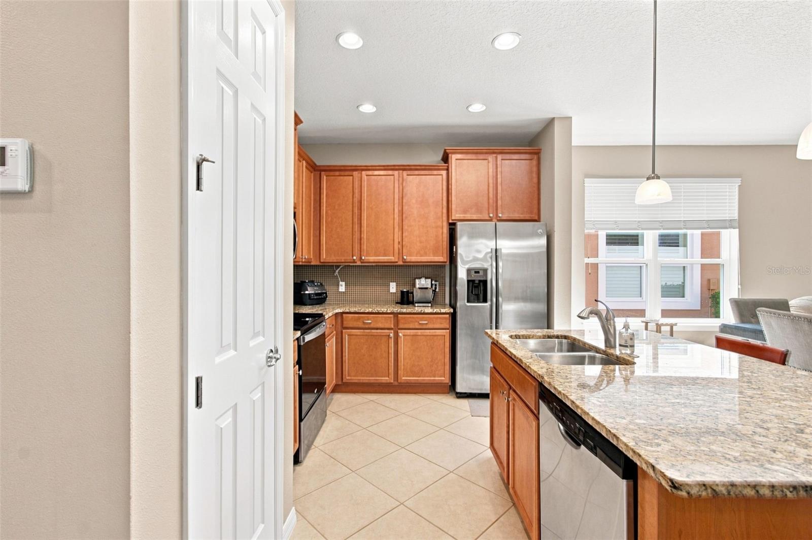 1055 Harbor Ridge Dr Property Photo 13