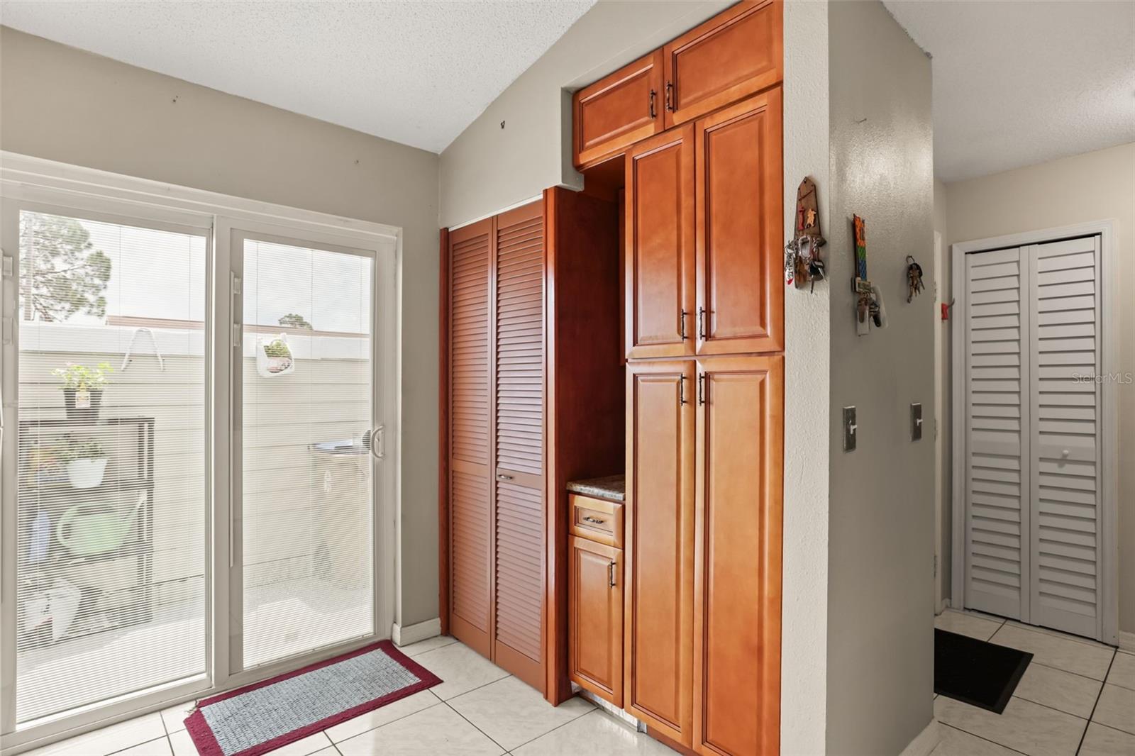 49 Pine Island Cir Property Photo 10
