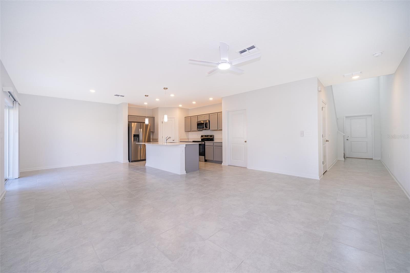 2723 Gentle Rain Dr Property Photo 3