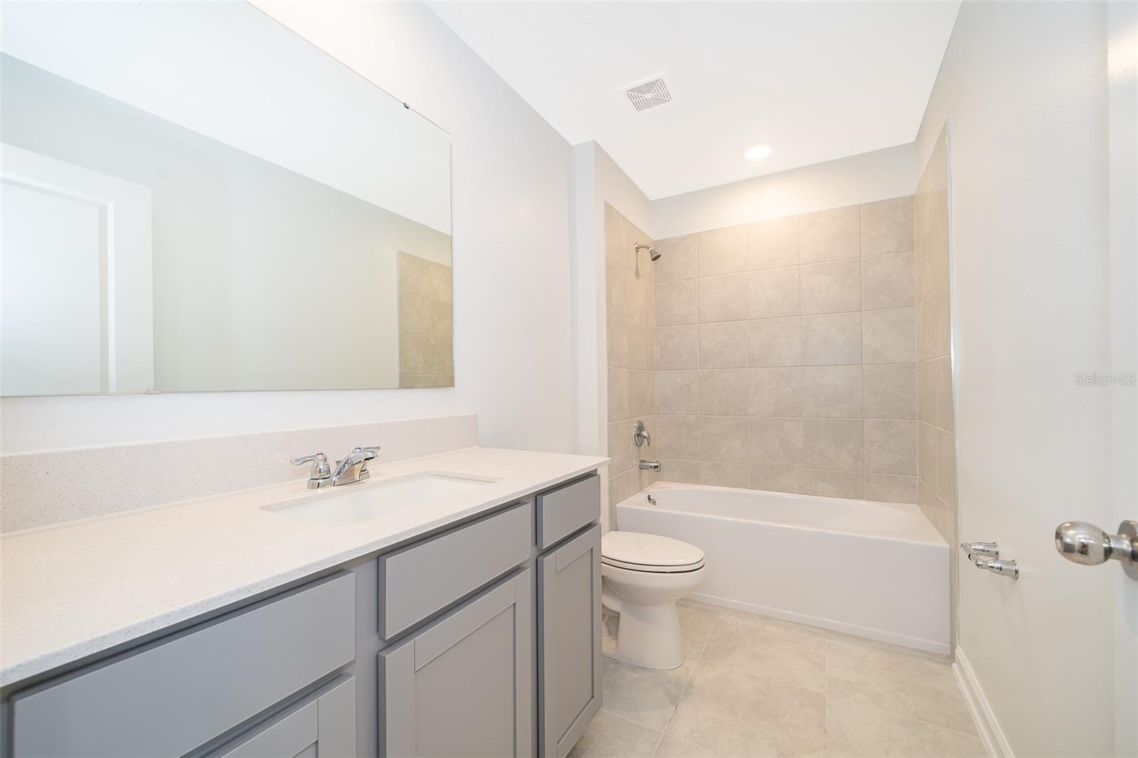 2723 Gentle Rain Dr Property Photo 11