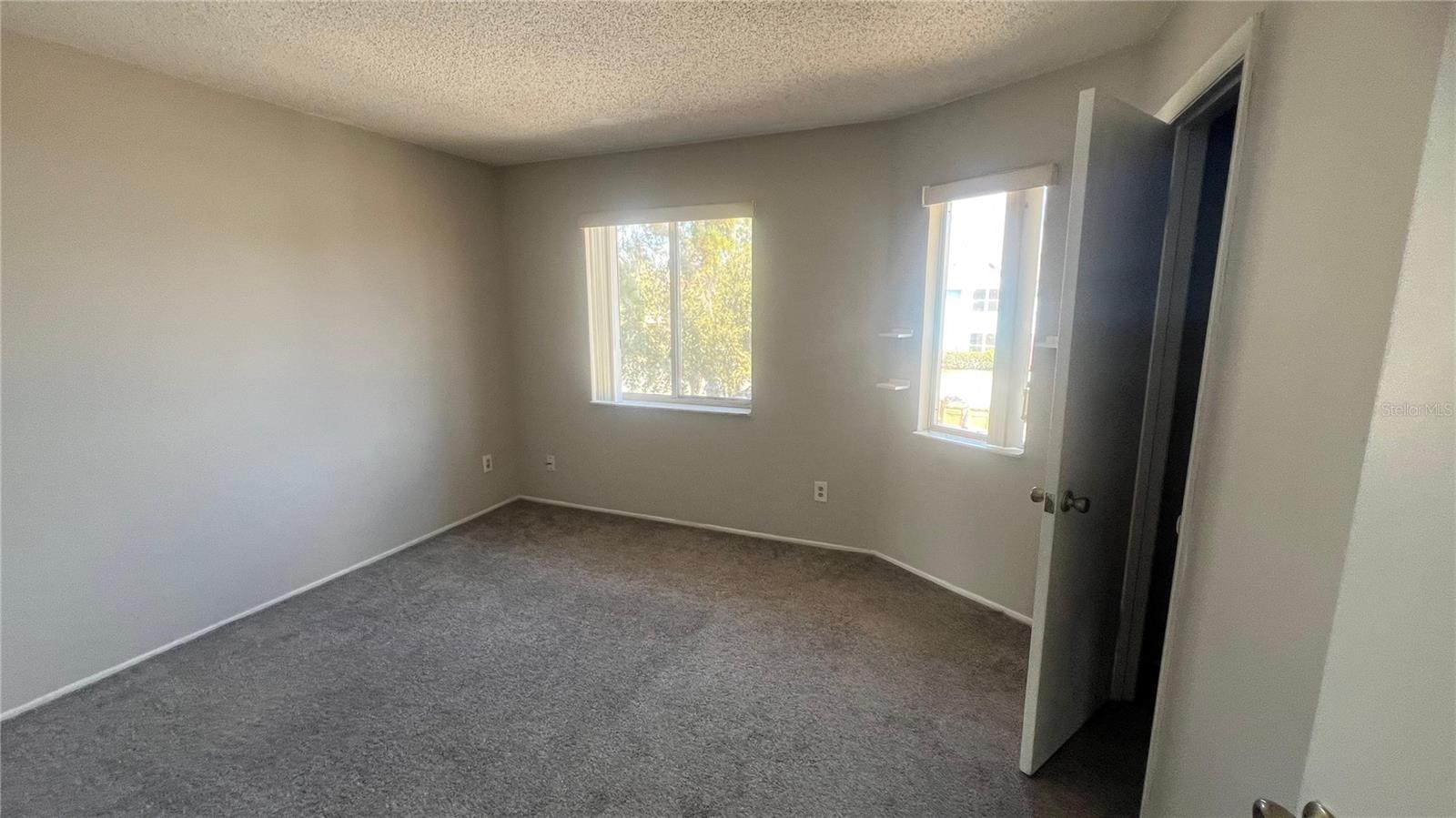 202 Watts Ln #d Property Photo 10