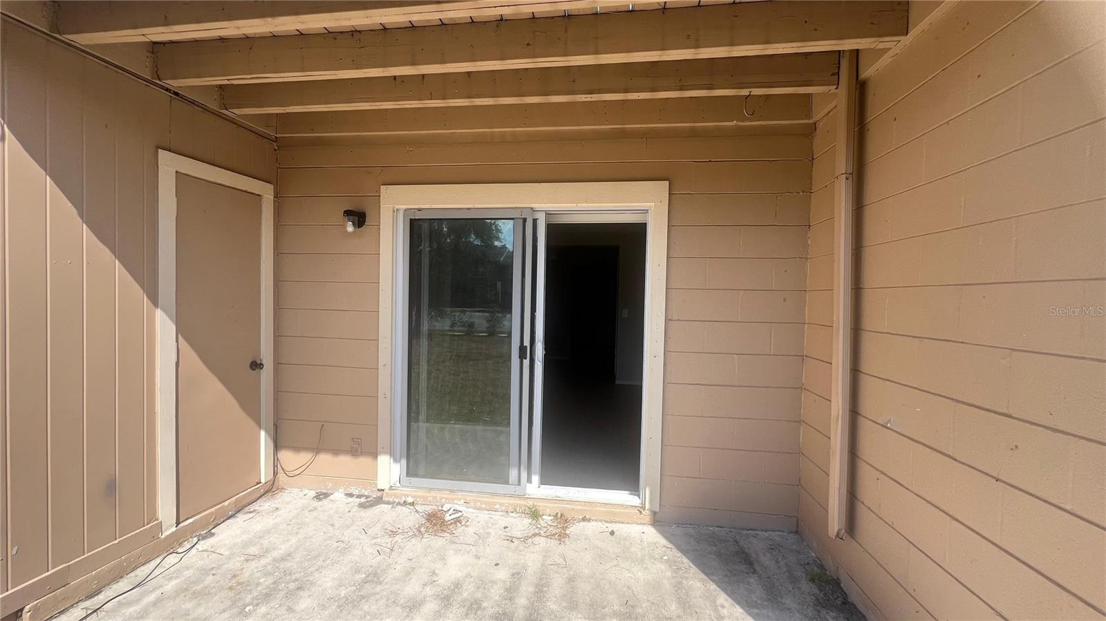 202 Watts Ln #d Property Photo 16