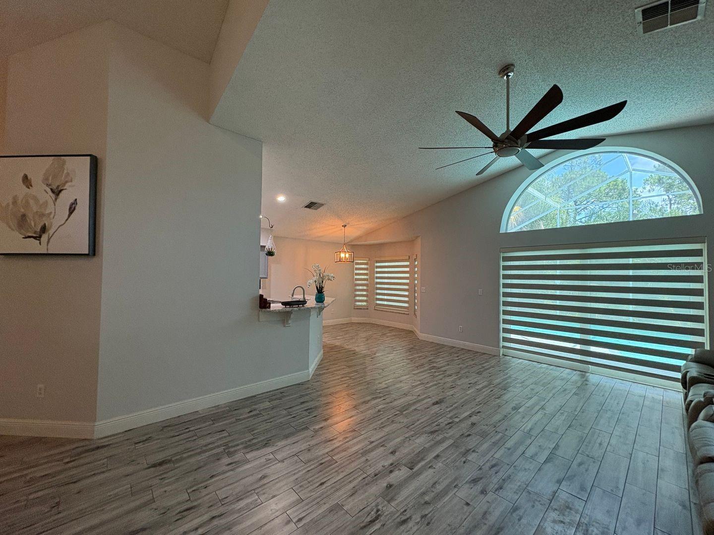 2791 Picadilly Cir Property Photo 5
