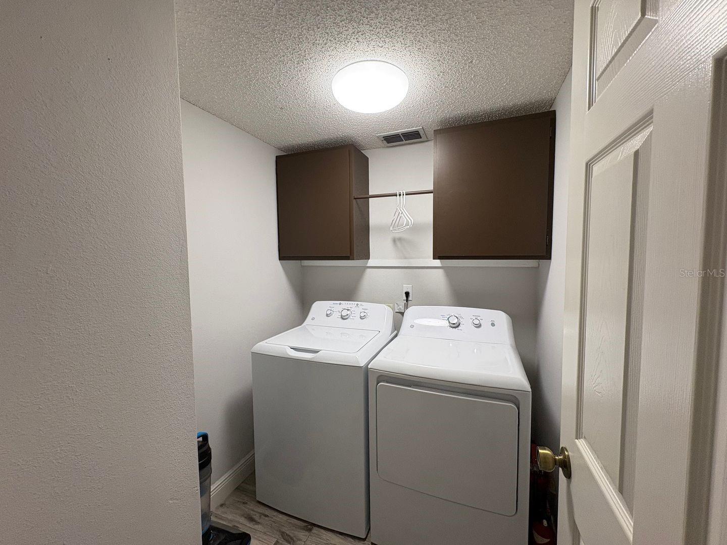 2791 Picadilly Cir Property Photo 28