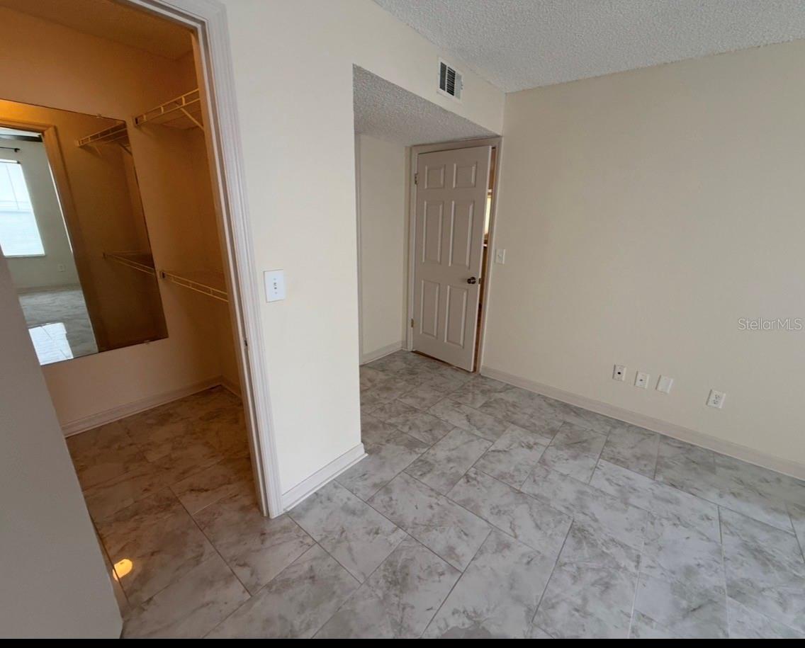 4512 Commander Dr #1712 Property Photo 7
