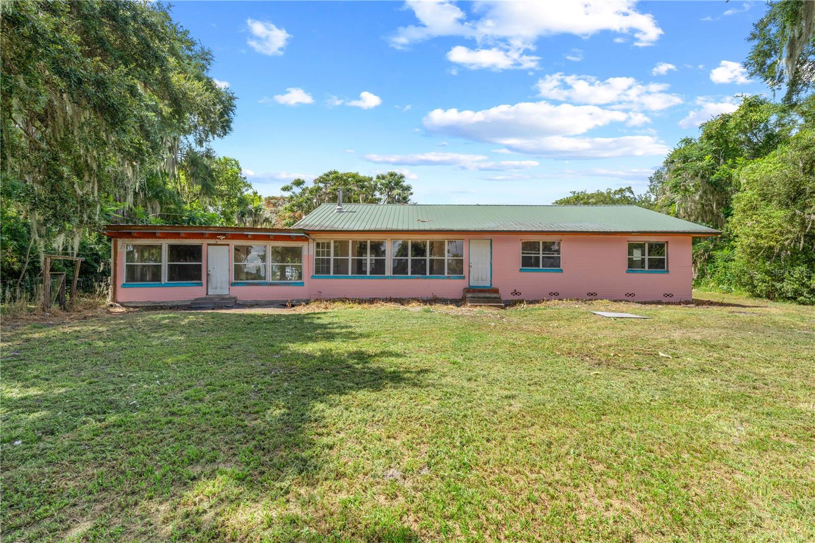 2557 Ames Haven Rd Property Photo 2