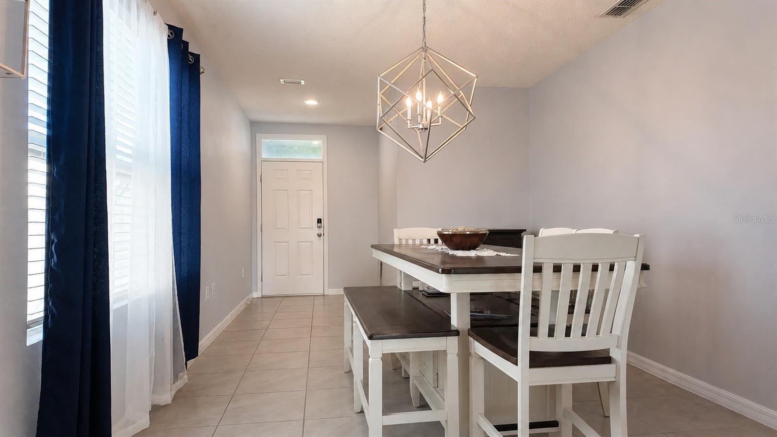 1032 Andean Ln Property Photo 6